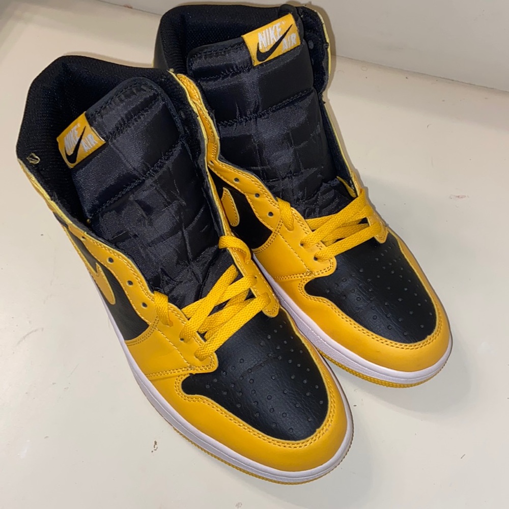 mens air jordan 1 Pollen